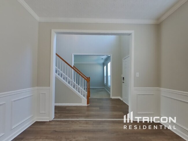 Photo - 128 Ancient Oaks Way