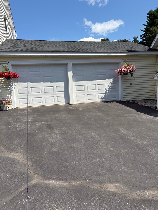 Photo - 3 Crimson Glory Ln