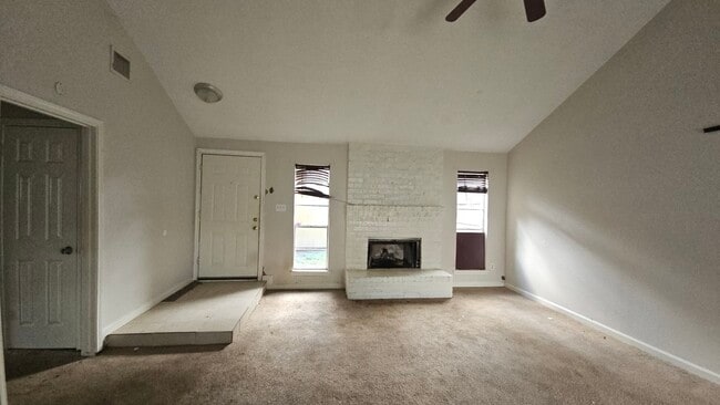 Photo - 8710 Parkway Forest Dr