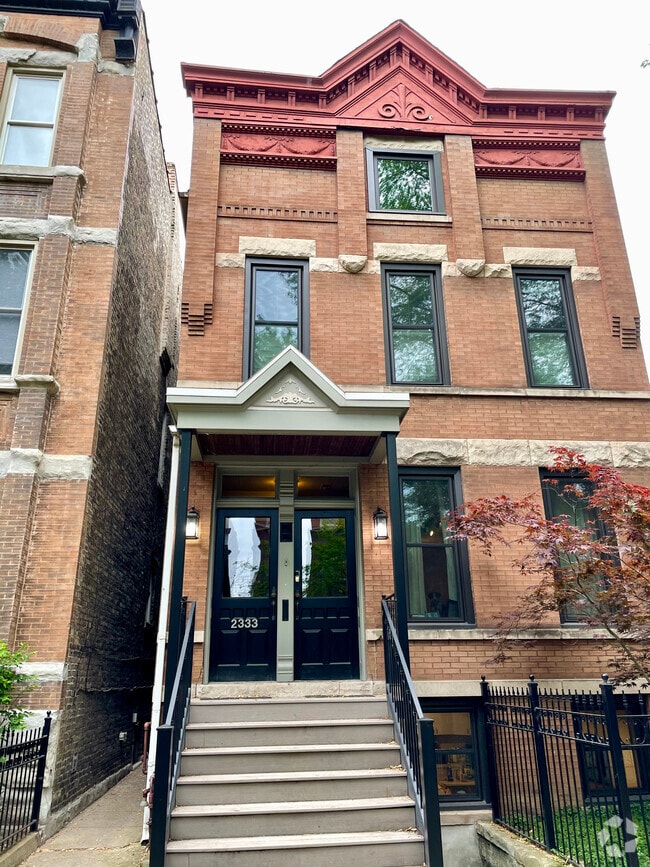 Building Photo - 2333 N Janssen Ave Unit Garden Rental