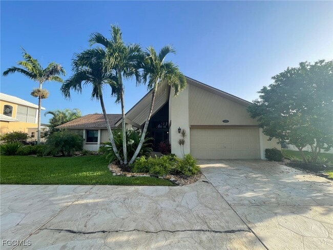Building Photo - 3417 SW 8th St Rental