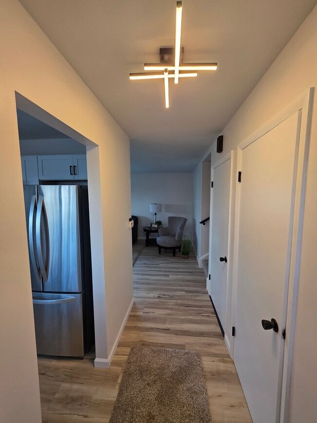 Photo - 4 bedroom Rental in Bettendorf