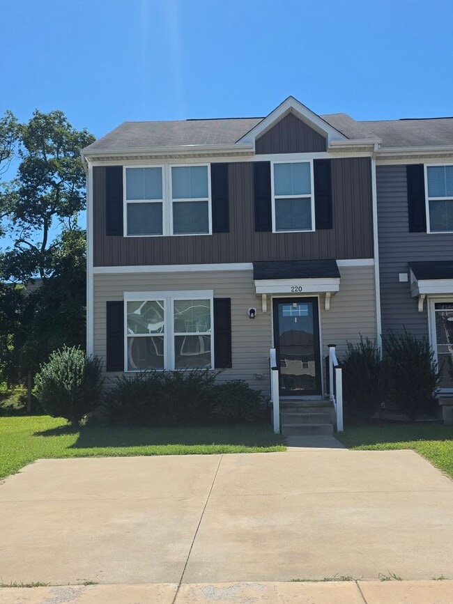 Building Photo - COMING SOON - Dover Area - Clearview Meadow Rental