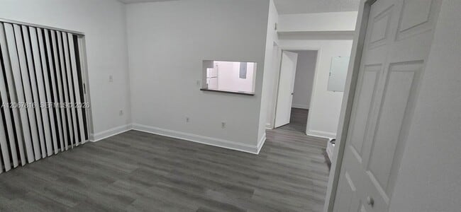 Photo - 2091 NW 96th Terrace Unidad 13M