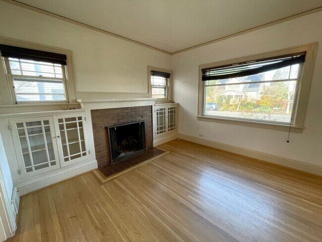 Photo - Gorgeous 1920s Bungalow in St John with Fenced Yard, Washer/Dryer Included