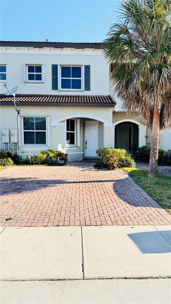 Building Photo - 15289 SW 89th Terrace Rental