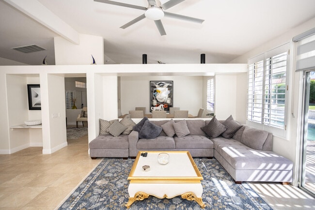 Photo - 40600 Vía Fonda