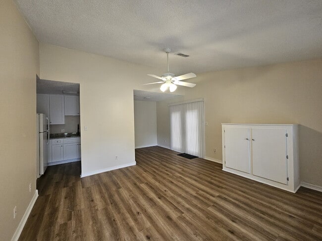 Photo - "Charming 2-Bed, 2-Bath Condo with Granite Elegance in Cantonment!"