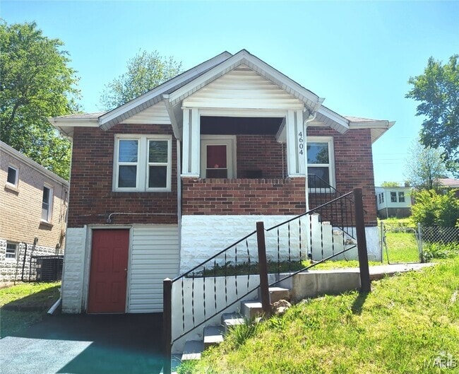 Building Photo - 4604 June Ave Rental