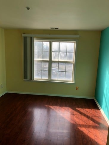 2nd bedroom - 525 Waterford Dr Unit 525