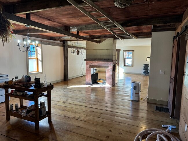 Photo - 106 Wheelock Ave