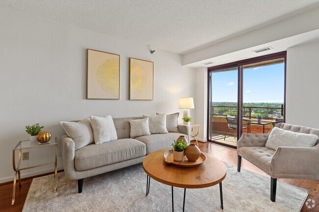 Building Photo - 2400 Clarendon Blvd Unit # 1015 Rental
