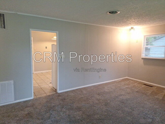 Photo - 5001 Arrowhead Blvd