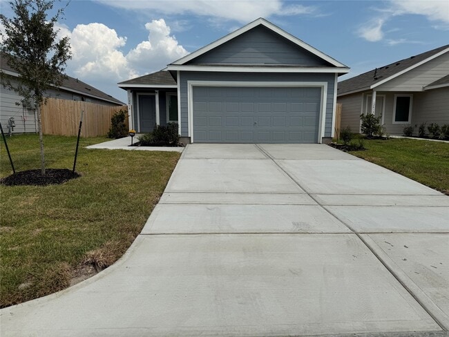 Building Photo - 12418 Mountain Daisy Rd Rental