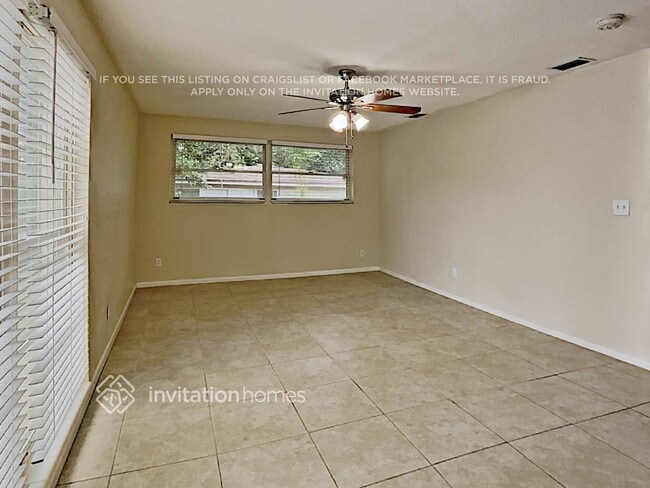 207 Redwood Ave