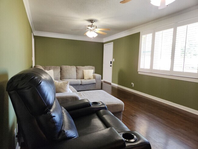 Photo - Half off 1st months rent. House