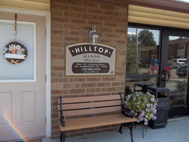 Hilltop Manor Apartments
