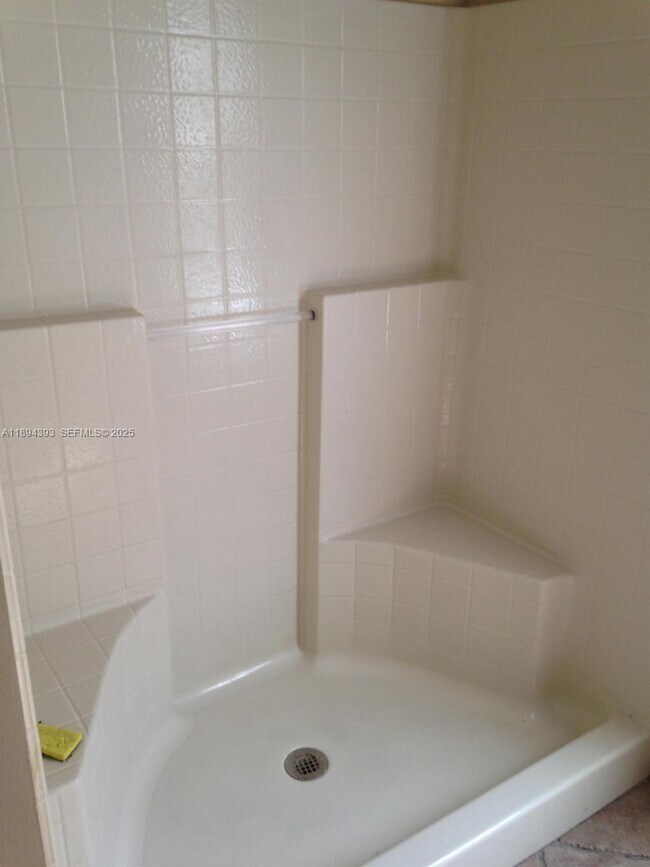 Photo - 4634 SW Eagle St