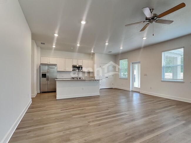 Photo - 37933 Dusty Saddle Ln