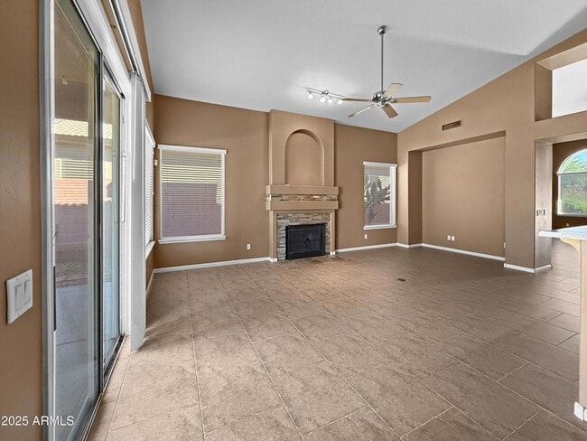 Photo - 4550 E Roy Rogers Rd