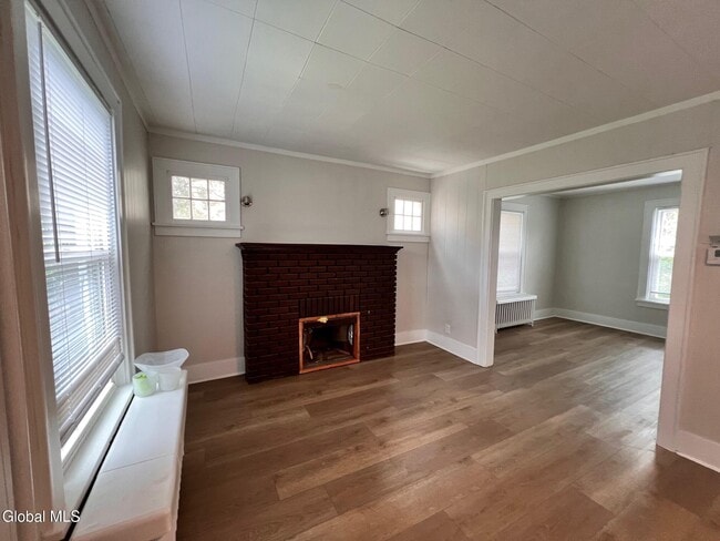 Photo - 1534 Central Ave