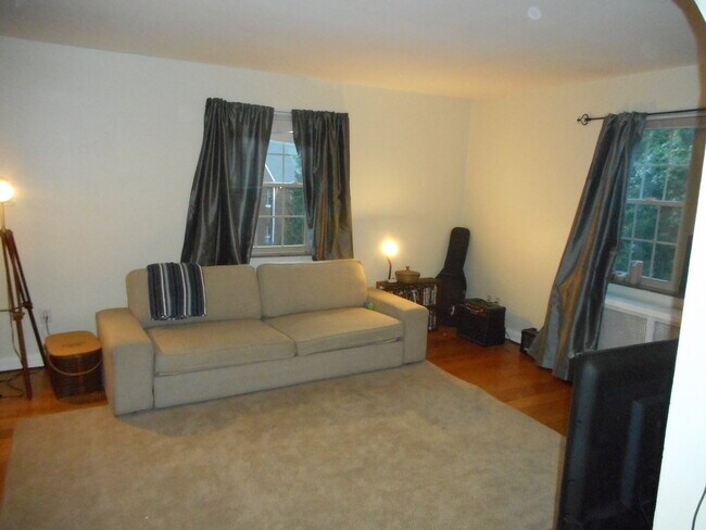 Photo - 2804 Digby Ave Unidad 1