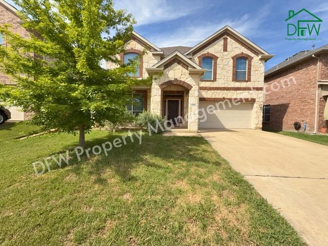 Building Photo - Elegant and Spacious 5-Bedroom Home for Lease in Fort Worth