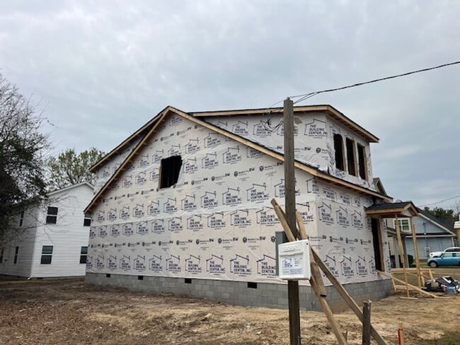 Photo - 1311 McDuffie Ave