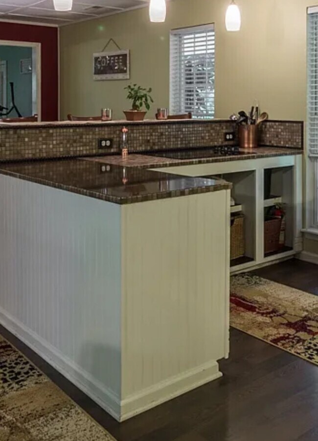 229 Cub Cove Dr House House Rental in Walhalla, SC