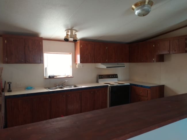 Building Photo - 102 Folds Rd