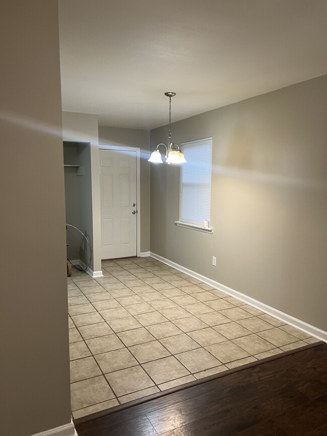 Photo - 4815 Frontage Rd NW