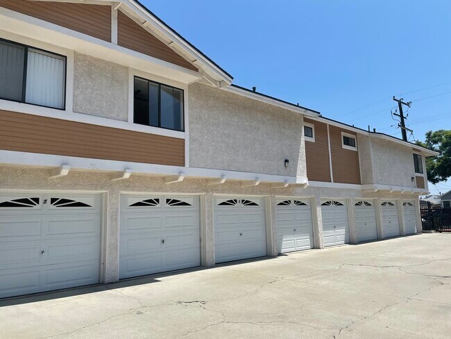 7611 10th St Unit 7