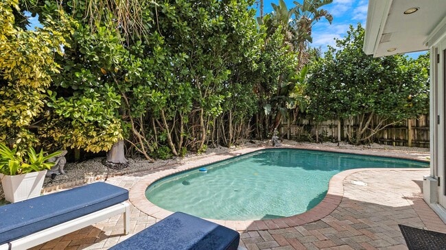 Photo - 5920 NE 21st Way