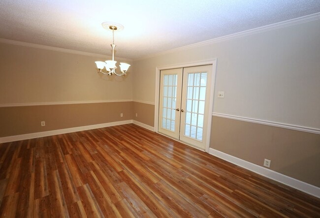 Photo - 3101 Wallace Dr