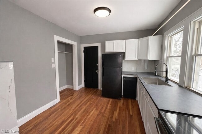 Photo - 3702 W 135th St