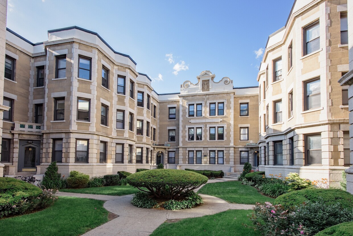 Gardner Court Apartments - Gardner Court Apartments