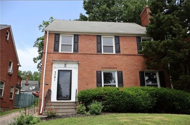 Photo - 3781 Washington Blvd