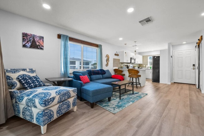 Photo - 1019 SE 40th St Unidad ID1334302P