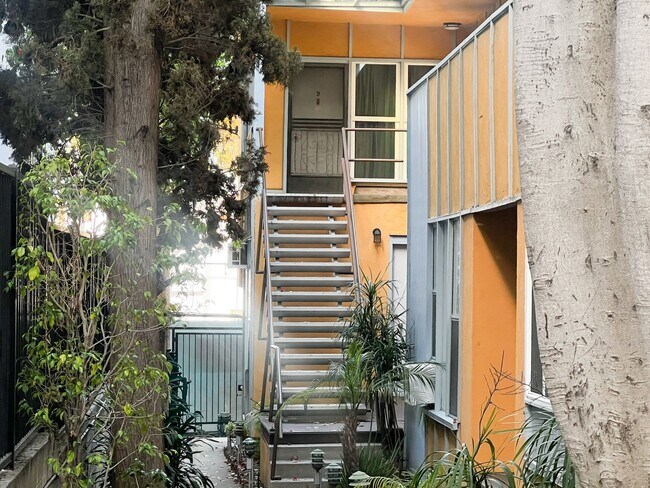 Fruitland Apartments