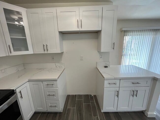 Photo - Beautiful 1 Bedroom Apartment in Orange Unit D-04