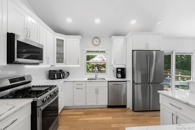 Photo - 52 Walker Ave
