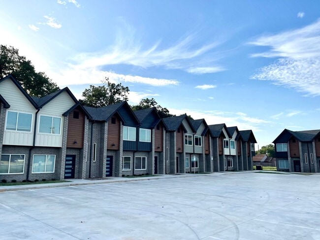 Parkway Townhomes