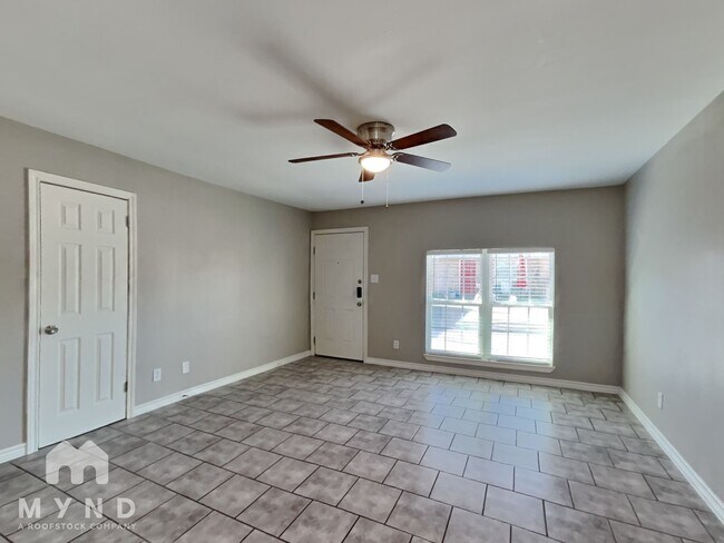 Photo - 1701 Cardinal Dr