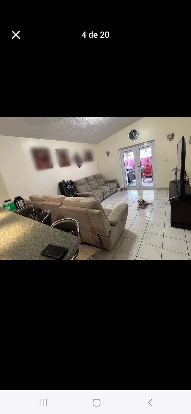 Photo - 2686 W 74th St