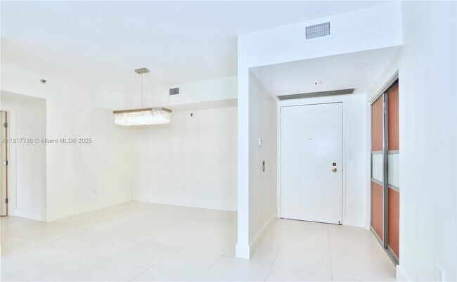 Photo - 4000 Island Blvd Unit 1003