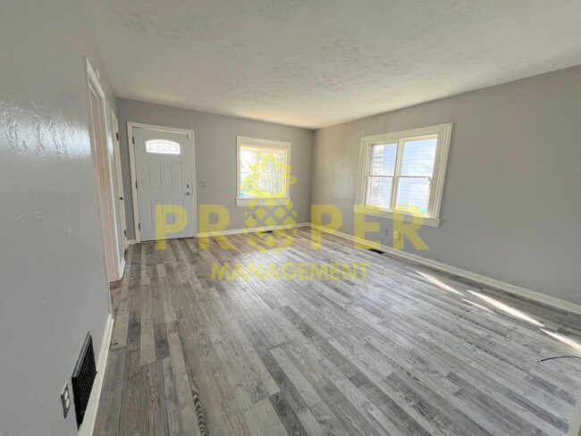 Photo - 4 bedrooms 1 bathrooms house for rent
