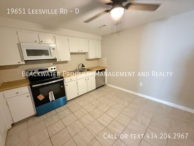 Photo - 19651 Leesville Rd Unit D