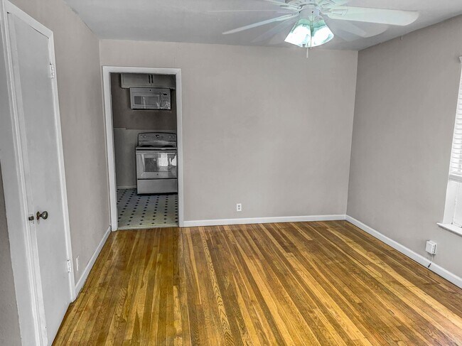 Photo - Olmos Unit 2016