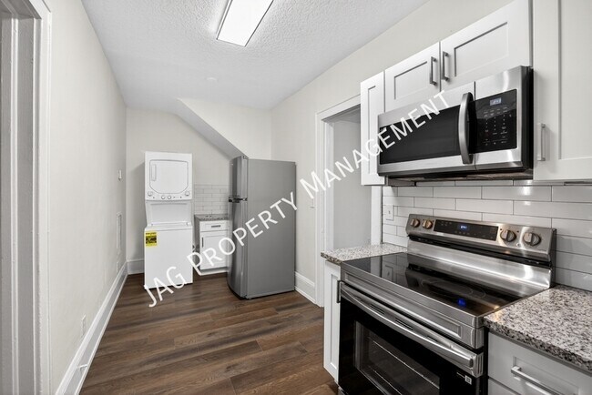 Photo - 2512 Park St Unit 1