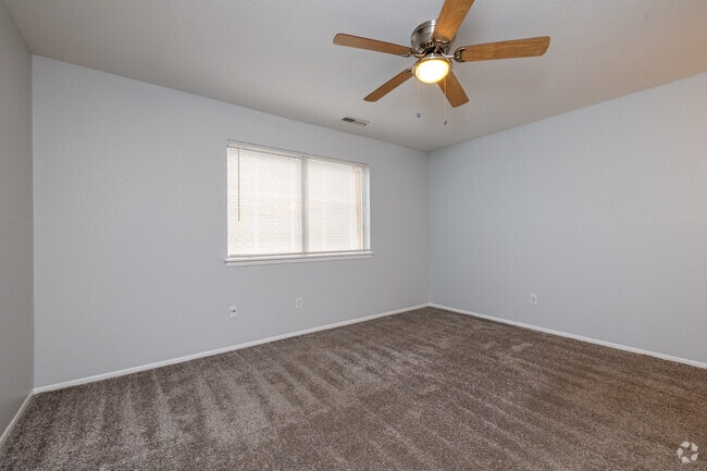 3BR, 2BA - 1250 SF - 1st Bedroom - Whitehall Apartments
